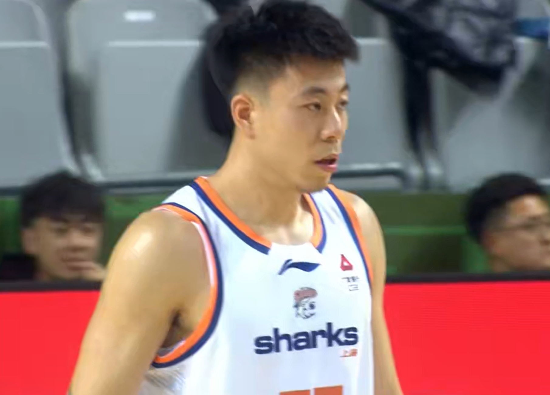 hth网页版在线登录入口-失望！男篮顶级锋线打36分钟，只得5、分 球迷：郭士强还要他吗？