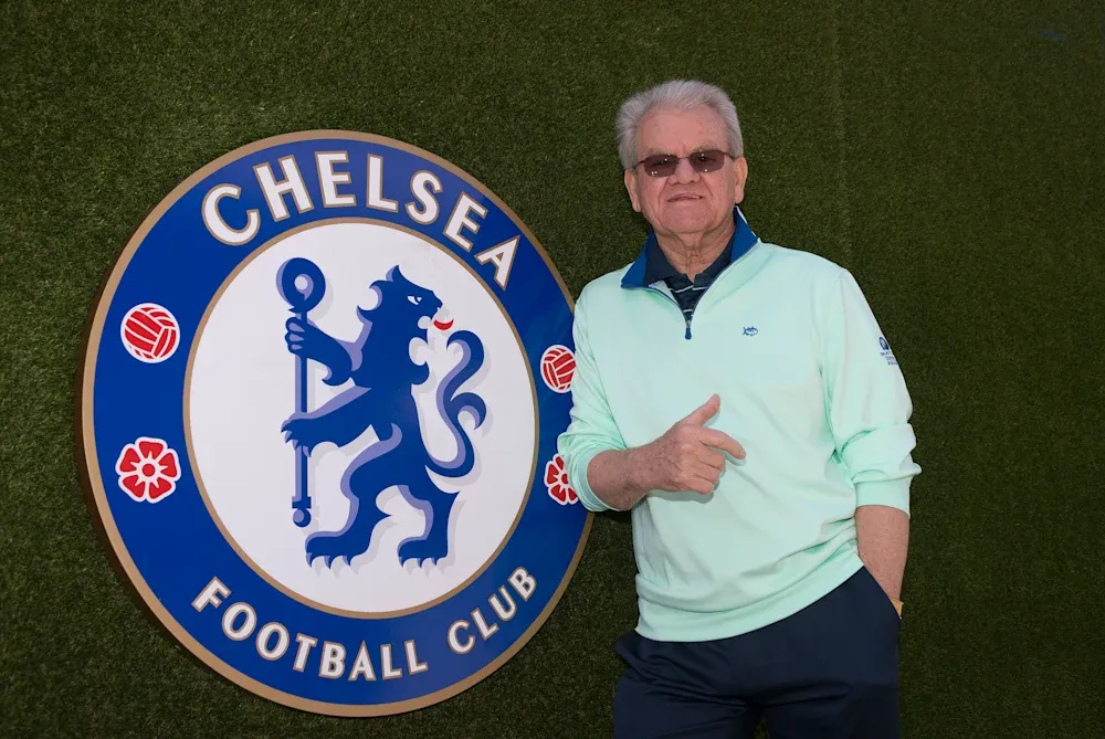 切尔西官方悼念前球员兼主帅埃迪-麦克雷迪离世，享年85岁